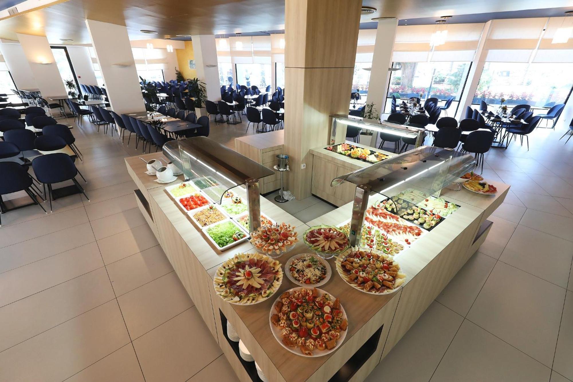 伊利里亚酒店 比奥格勒·纳·莫鲁 外观 照片